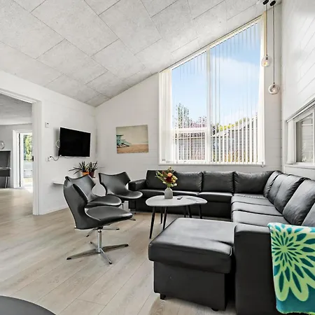 Hébergement de vacances 7 Bedroom Gorgeous In *