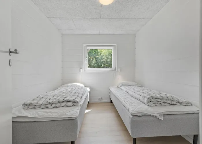 度假居 7 Bedroom Gorgeous In *