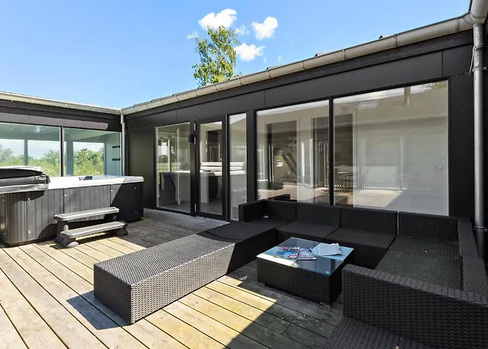7 Bedroom Gorgeous In